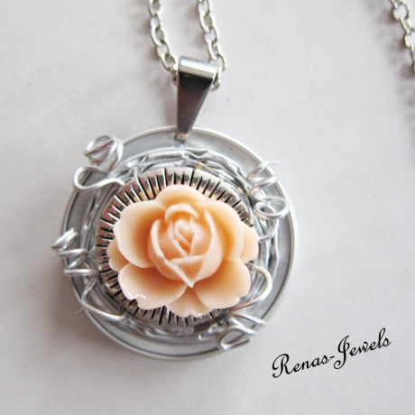 Kette kurz mit Anhänger Blume silberfarben Pfirsich Upcycling