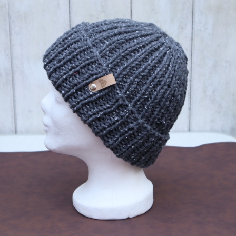Mütze gestrickt dunkelgrau Hut Beanie Strickmode Strickmütze 