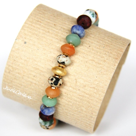 buntes Edelstein-Armband (elastisch) mit vergoldeten Elementen