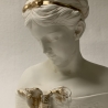 Büste einer Frau mit einer Iris. Schöne Dekoration. 28 cm.