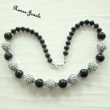 Statement Kette kurz schwarz silberfarbig Shamballa Perlen