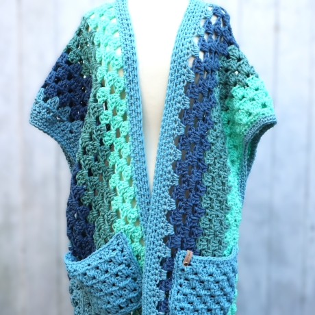 Weste gehäkelt lang große Größe Überwurf Jacke Chasuble bunt