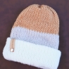 Mütze gestrickt mit Bommel bunt  Beanie Häkelmütze Streifen