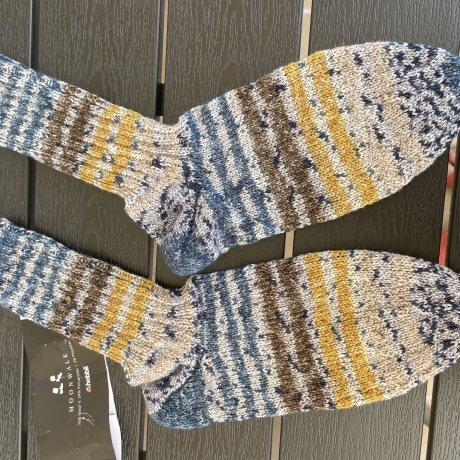 Handgestrickte  Socken Gr. 39/40 mit Glitzerfaden
