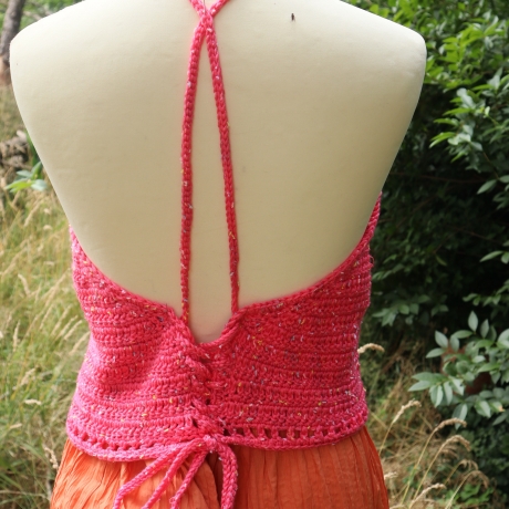 Top gehäkelt Häkeltop Oberteil Bustier Damenmode Handarbeit pink