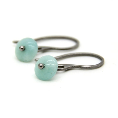 Amazonit-Linsen-Edelstahlohrhaken in Mint, eingehängtes Element