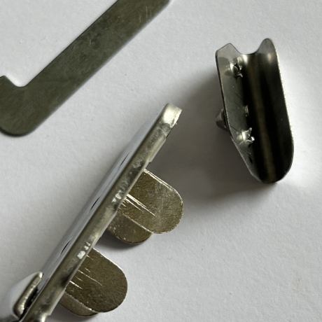 Kellnertasche Börsenschloss Geldbeutelverschluss silber