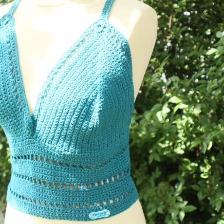 Top gehäkelt Häkeltop Oberteil Bustier Damenmode Handarbeit 