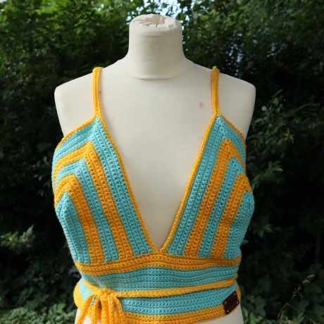 Top gehäkelt große Größe XXL Häkeltop Oberteil Bustier bunt 