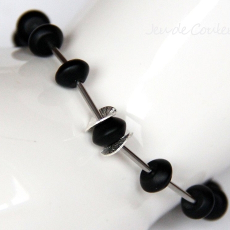 Onyx-Armband (elastisch) mit Edelstahl-Röhren und Silberscheiben