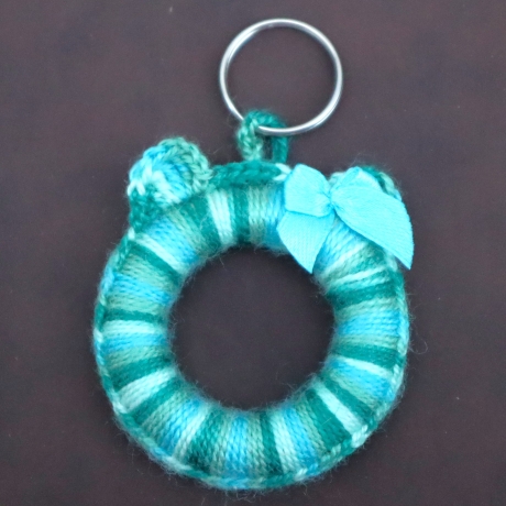 Schlüsselanhänger Katze Taschenbaumler Katzenkopf Handarbeit bunt