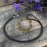 Handgefertigtes Tierhaar-Amulett Blume des Lebens