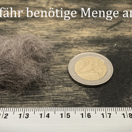 Handgefertigte Tierhaarperle mit Armband aus Naturholzperlen