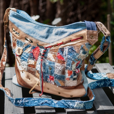Künstlertasche - UPCYCLING Jeans-Leder-Tasche, Jeanspatchwork