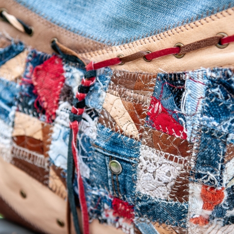 Künstlertasche - UPCYCLING Jeans-Leder-Tasche, Jeanspatchwork