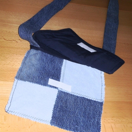 Schultertasche★aus Jeans★klein★in Patchwork★von Hobbyhaus