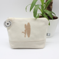 Bestickte Universaltasche Beige„Surfer Girl“ Sommerlich handmade