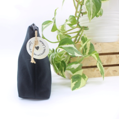 Universal-/Kosmetiktasche Samt Schwarz Leo Geschenkidee Handmade