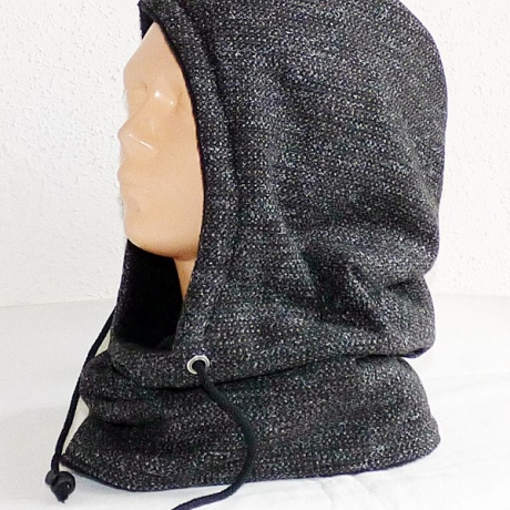 Kapuzenloop mit Kordel, Wollstoff schwarz meliert mit Fleece