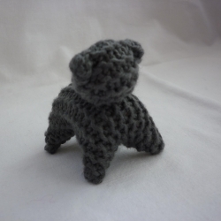 Schwarze Katze. Waldorf-Stricktiere