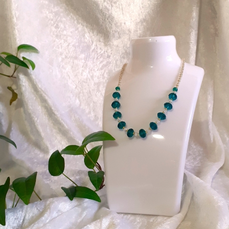 Kette Halskette Smaragd-Grüne Perlen Damenkette Schmuck Glasperle