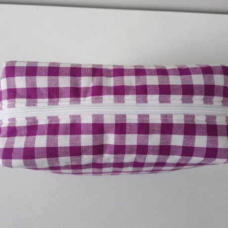 Kulturtasche Kiki Karo violett