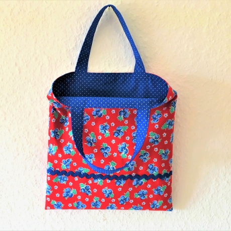 Kindertasche Stoffbeutel gefüttert 24x26 rot mit Blaubeeren