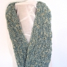 Kinderschlauchschal in eisblau-beige-color handgestrickt