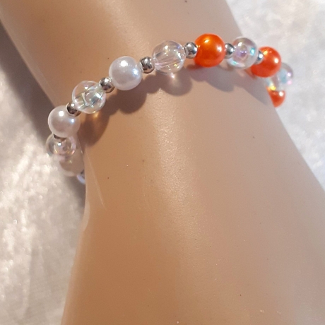 Kinder-Armband Schmuck elastisch Perlen gefädelt, dreifarbig bunt