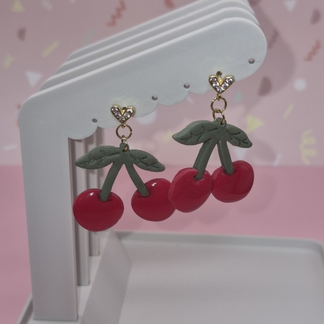 Kirsch Ohrhänger mit Herz-Stecker in Pink & Salbeigrün - Unikat