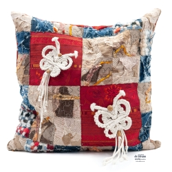 Künstlerischer UPCYCLING Kissenbezug 40x40 mit Schmetterlingen