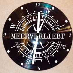 Schallplattenuhr Wanduhr Kompass Meerverliebt