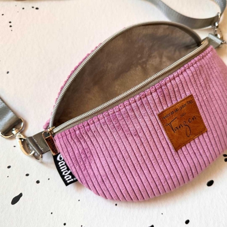 UNIKAT / Crossbag/ HipBag /Crossbody /Bauchtasche /Feiertasche