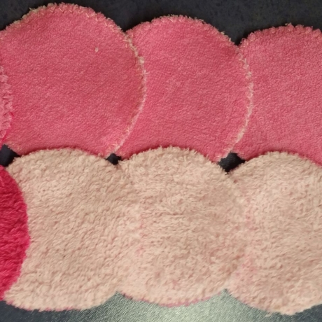 10 Frottee-Abschminkpads Durchm. 7 cm,  8 x in rosa, 2 x in pink