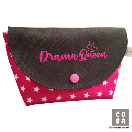 Kosmetiktasche Drama Queen schwarz pink 