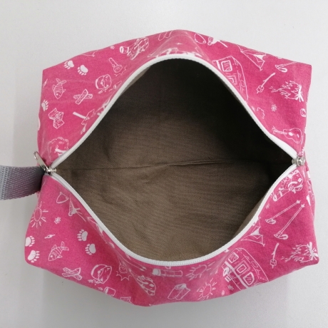 Kulturbeutel, Kulturtasche, Boxy Bag, Kosmetiktasche 