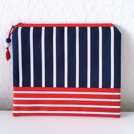 Großes Schminktäschchen Etui Streifen maritim 22x18 cm