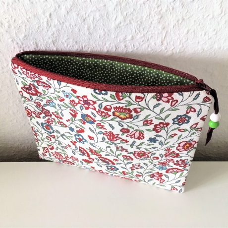 Großes Schminktäschchen Etui weinrote Kornblumen 22x18 cm