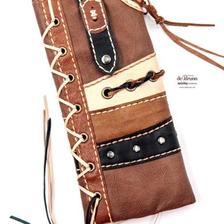 UPCYCLING Handytasche, Handyhülle, Handyetui aus Leder