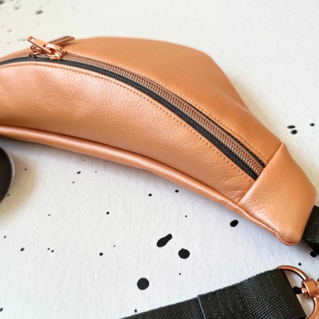 UNIKAT / Crossbag/ HipBag /Crossbody /Bauchtasche /Feiertasche