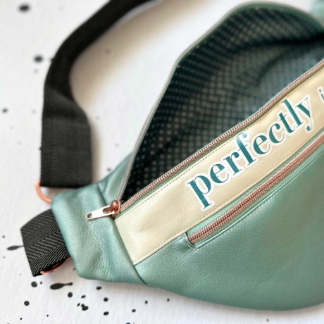 UNIKAT / Crossbag/ HipBag /Crossbody /Bauchtasche /Feiertasche