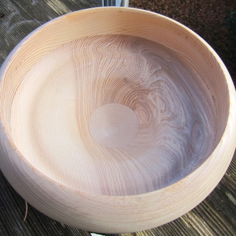 Eschenholz Schale geschwungen / Handarbeit aus Bayern / 23cm