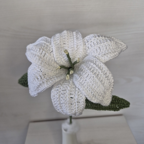 Lilie - weiß (Häkelblume)