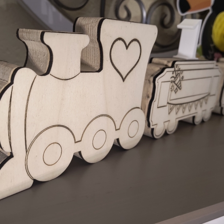 Eisenbahn Geschenk individuell mit Namen,Datum, Zahlen 1-9 massiv
