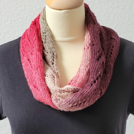 Loop Schal Beerentöne, Handgestrickt