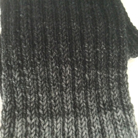 Schlauchschal★Loopschal★schwarz-grau-Color★handgestrickt