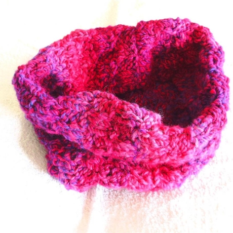 Schlauchschal♥in Fuchsia-Pink♥handgestrickt von Hobbyhaus