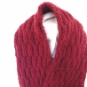 Schlauchschal weinrot im Strukturmuster handgestrickt
