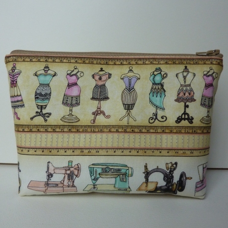 Kosmetiktasche Lucy dressform