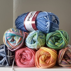 Puppets Lyric color 8/8 Topflappengarn